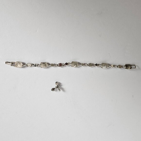 Vintage Style Trifari Bracelet & Stud Earrings Rare Gift Set Blue Stones 2000s - Picture 9 of 17